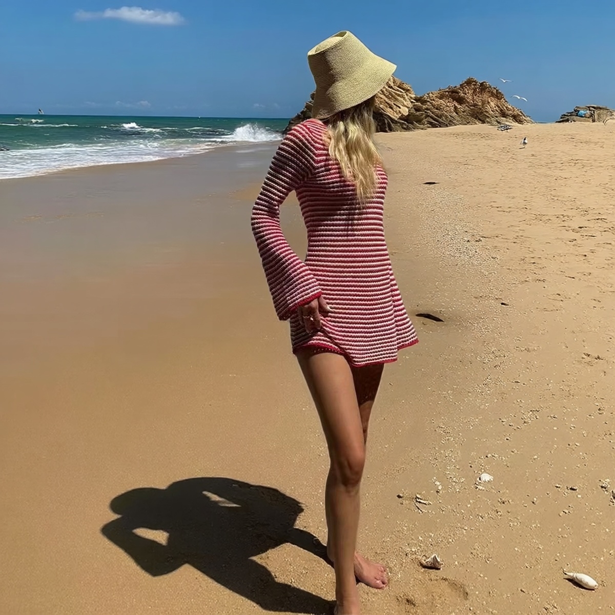 2025秋季新款修身圆领长袖连衣裙