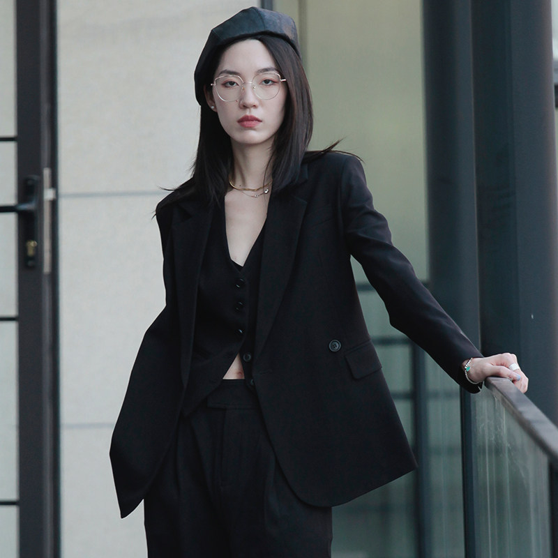 【释缝】小西装外套女设计工作室原创自制女士西服黑暗系酷飒修身