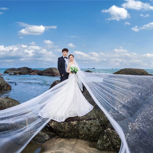 AI婚纱照精修多种风格西式海边民国最少的价格留住美好送高清海报