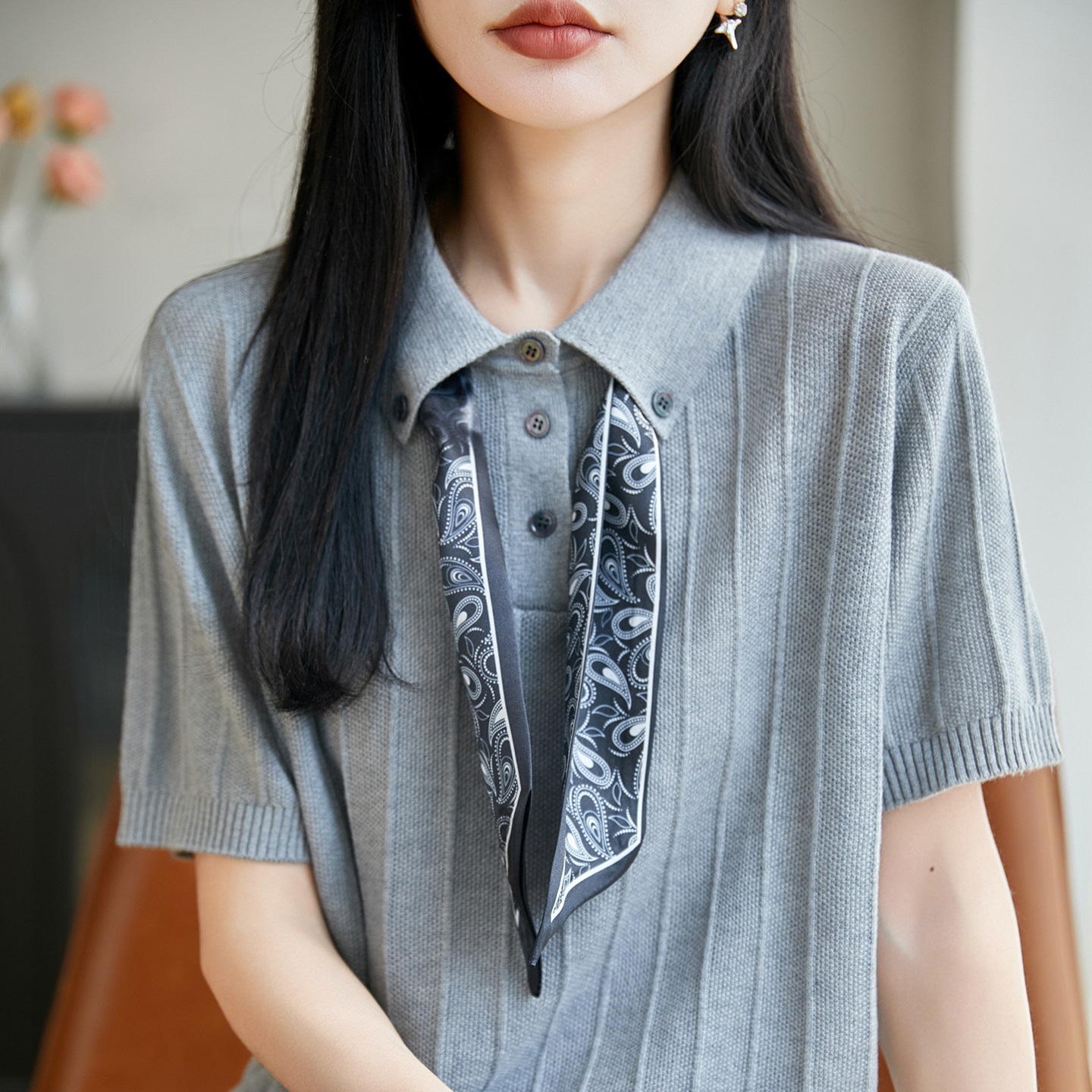 2026新款洋气翻领针织短袖女夏季薄款冰感POLO领方巾套头半袖上衣