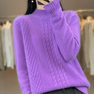 秋冬新款半高领羊绒衫女扭花纯色毛衣宽松绞花加厚羊毛针织打底衫