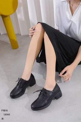 浦发日常中性乐福鞋院校风单鞋女