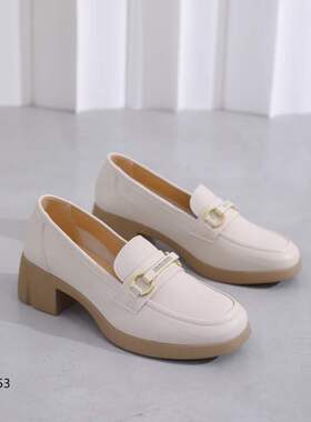 浦发中跟女鞋2023秋新款小皮鞋18053软皮方头金色一字皮带扣单鞋