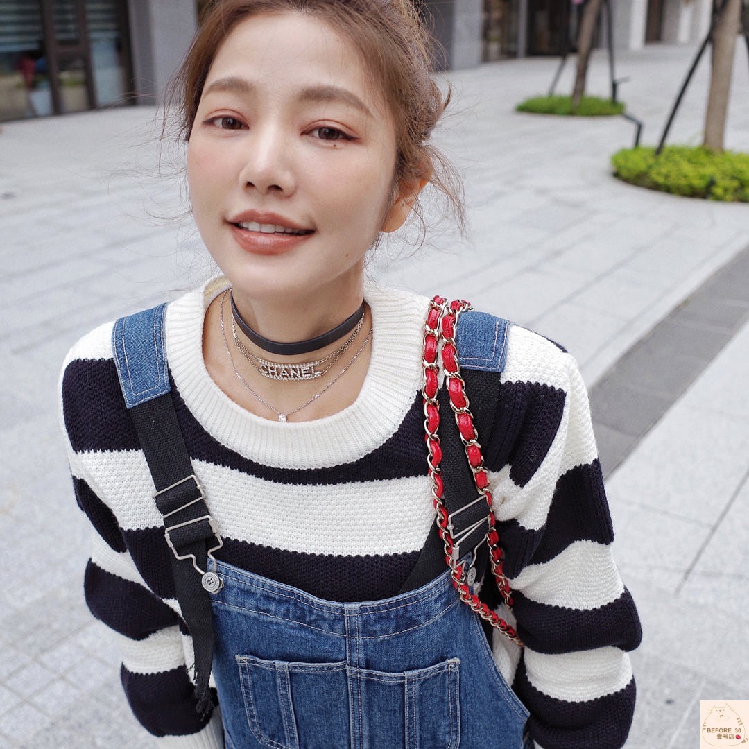 许路儿圆领套头休闲条纹宽松短款