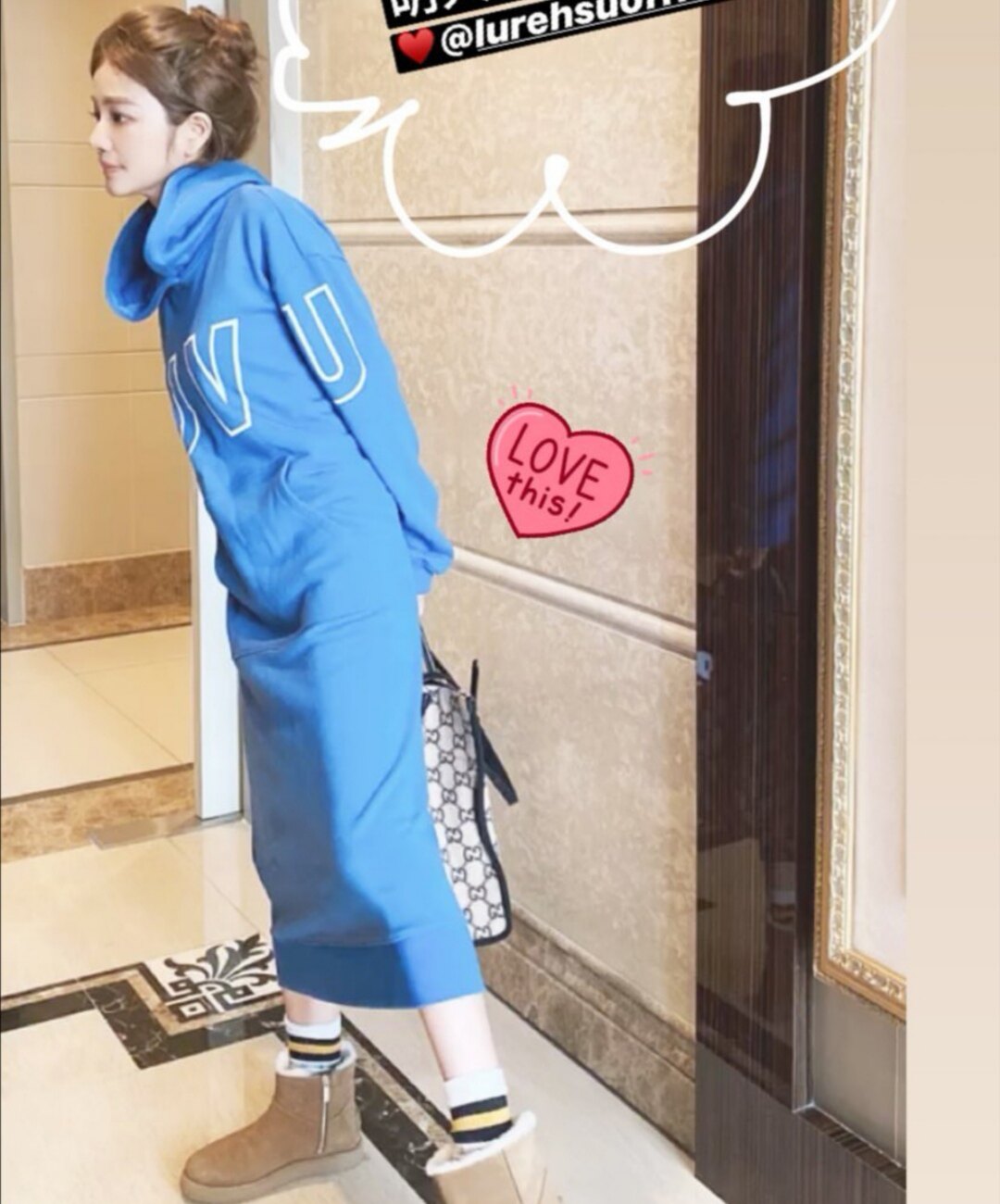 许路儿 LURE HSU R192124  LUVU连帽长版卫衣长卫衣裙