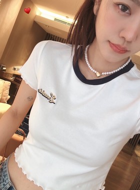 许路儿LUREHSU正品代购R231104修身白色黑边花边刺绣短版T恤露脐