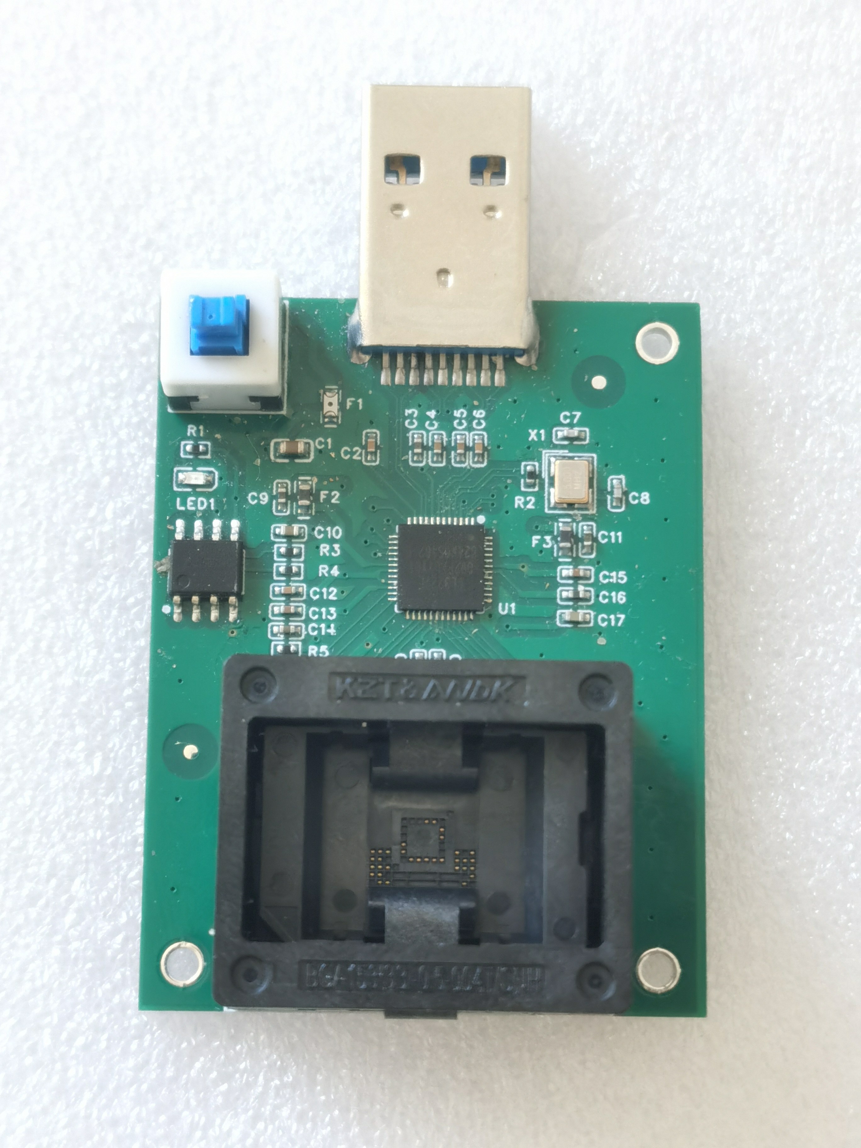 EMMC高速测试座，Bga153转usb3.0，hs400模式，镜像读写测试架图片
