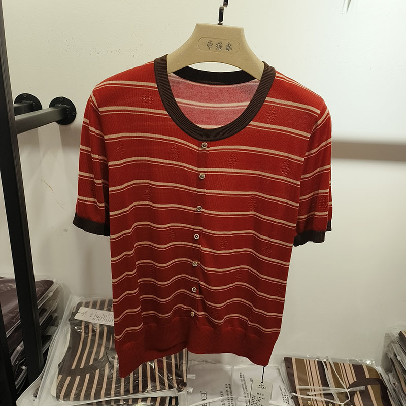 雅菲尔衣贵菲69936女装2026
