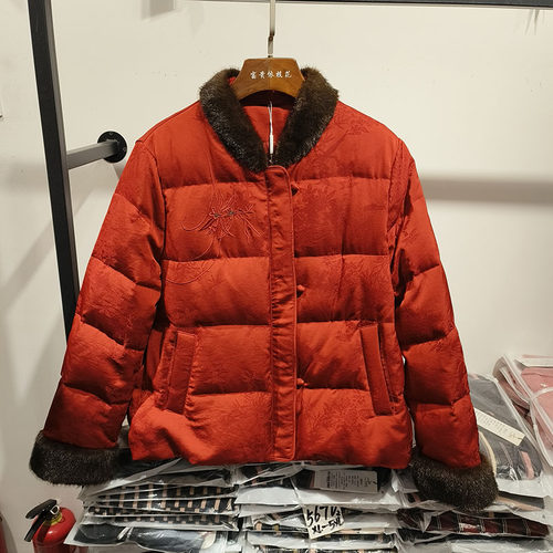 国风刺绣90白鹅绒羽绒服女士保暖