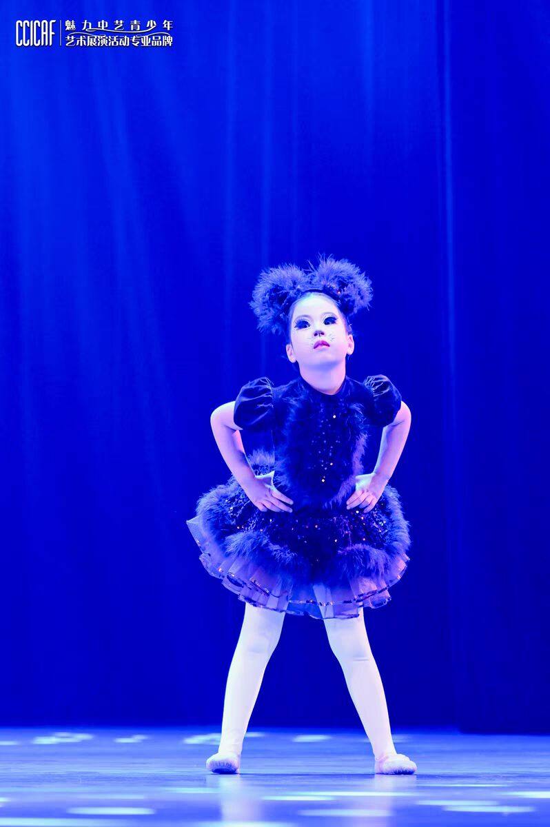 熊大儿童演出服熊出没狗熊动物表演服装毛毛猴子小熊请客话剧衣服