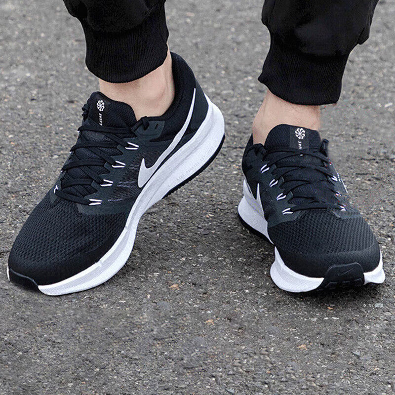 Nike耐克男鞋春季新款网面休闲黑色运动鞋缓震轻便透气公路跑步鞋