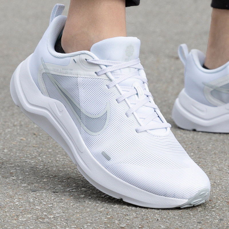 nike耐克男鞋官方旗舰夏季新款男士跑鞋运动鞋子男白色轻便跑步鞋