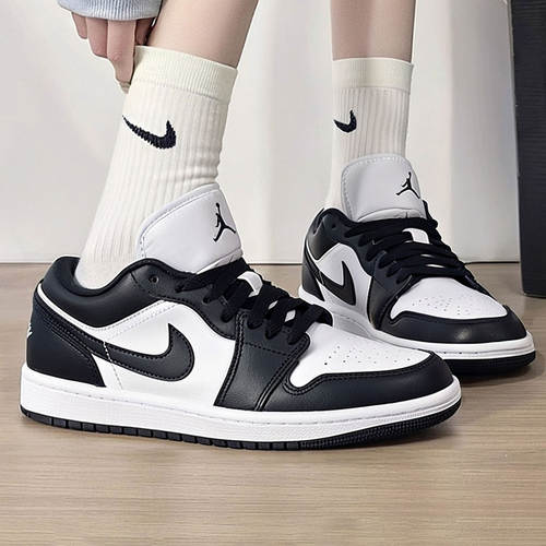 Nike耐克女鞋AJ1复古篮球鞋板鞋