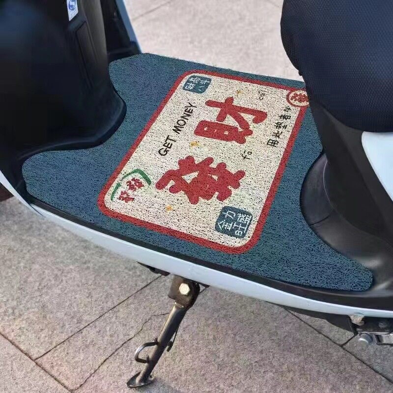 爆款多功能钥匙扣灯Type-C充电强磁工作灯户外迷你钥匙扣随身灯