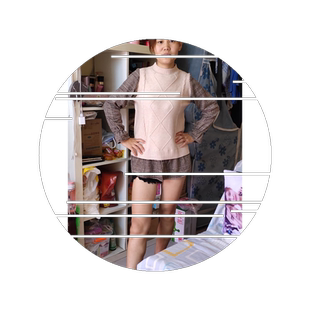 假两件毛衣女上衣2026春秋新款拼接韩版宽松格子喇叭袖套头针织衫