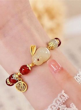 网红爆款红色转运珠玉兔手链女生22年新款复古精致手串七夕礼物