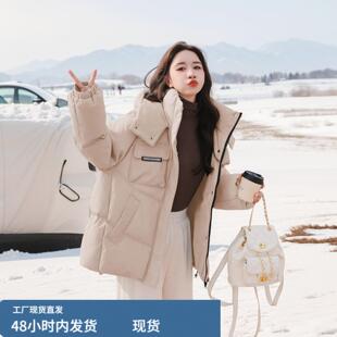 浅卡其色短款连帽加厚羽绒服2025新款女冬今年流行超好看90绒外套