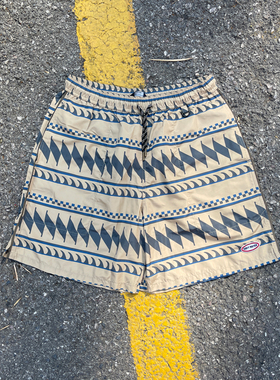 Kriff Mayer 速干轻度防泼水山系印花户外露营溯溪休闲短裤