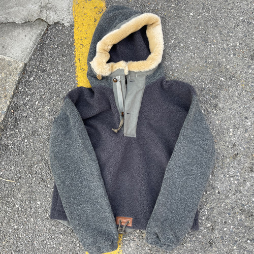 羊毛混纺毛领派克卫衣