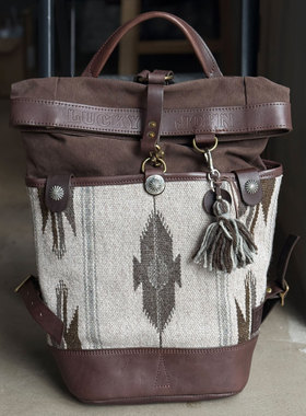 Lucky John稀少现货 Chimayo印第安羊毛毯重磅牛皮银扣复古双肩包