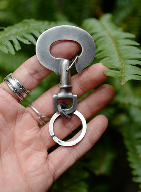 JANGO 重磅巨无霸 大号全银日本手作熔岩扁平化做旧挂钩式钥匙扣