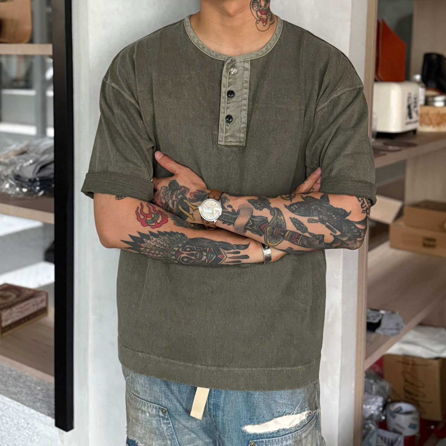 Barns 日产COZUN老式梭织机制重磅水洗做旧蝴蝶金属扣亨利领T恤