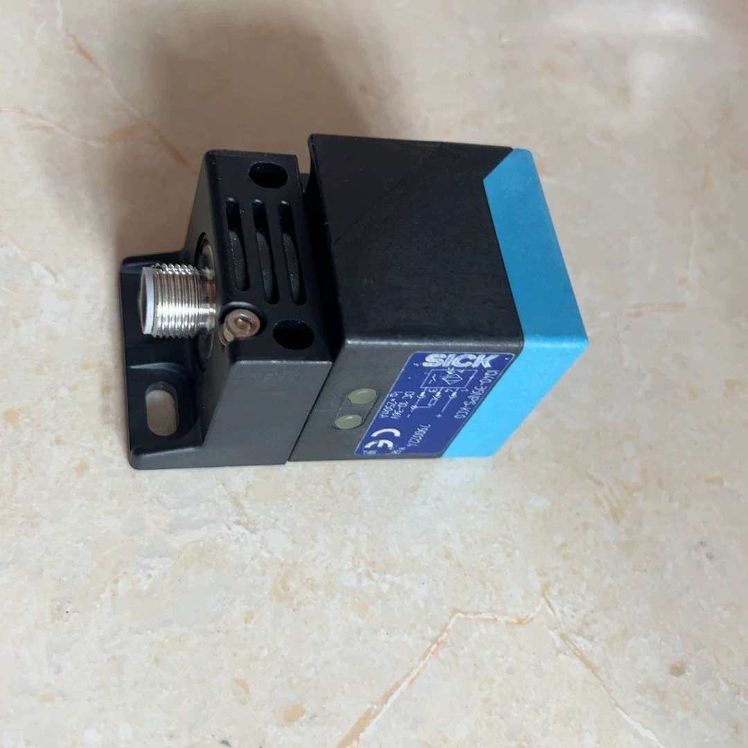 议价西克SICK接近传感器IQ40-35NPS-KC0