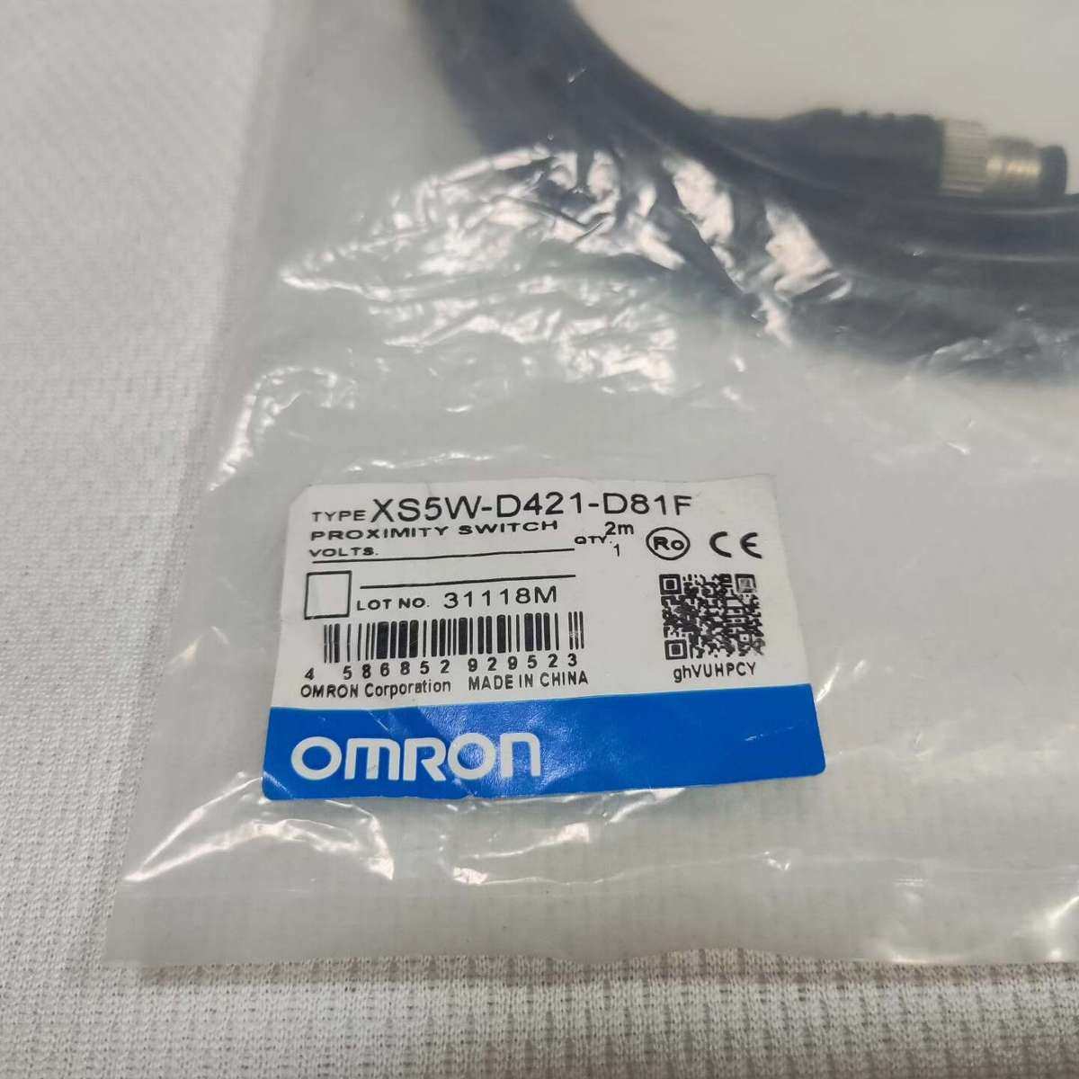 议价OMRON欧姆龙  XS2W-D421-D81F