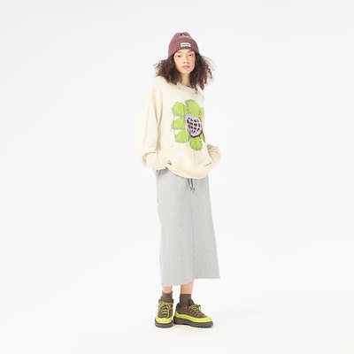 小怪兽宽松潮流花卉圆领毛衣