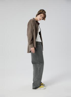 aimeewq   新款宽松设计线下爆款小众百搭樱花狗刺绣衬衫 AM0109