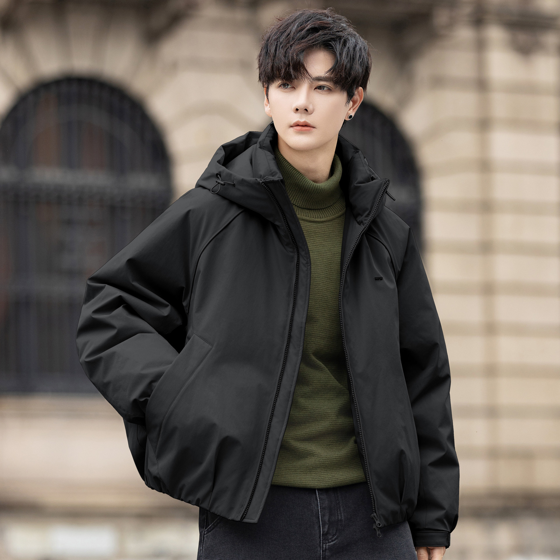 90白鹅绒羽绒服男士夹克2025新款冬季短款轻薄连帽保暖外套青少年