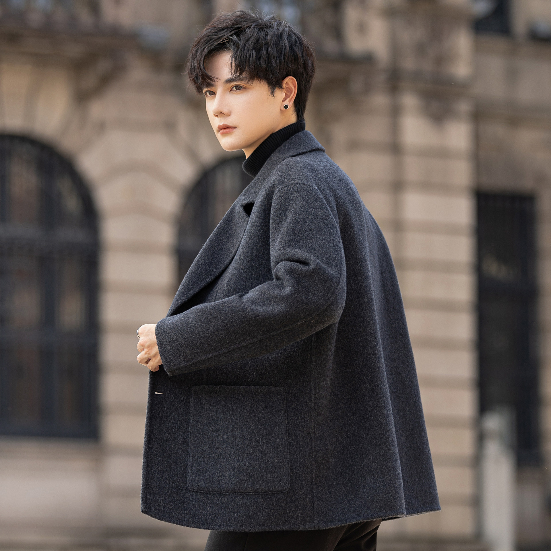 男士羊毛呢子小西装外套2026新款韩版双面绒西服短款痞帅冬季加厚