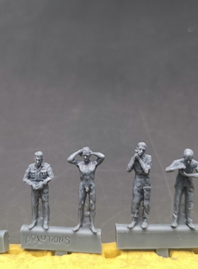 DTM  20MM树脂二战英国士兵剃须，洗澡，小编等生活状态。F76231