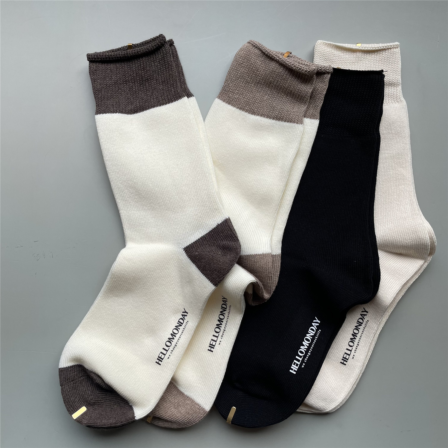 袜子女纯棉中筒袜秋冬款吸汗运动棉袜时尚简约风米色松口袜成人袜