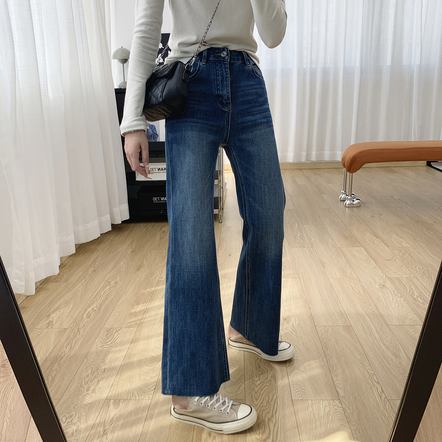 四面弹毛边高腰显瘦微喇牛仔裤女