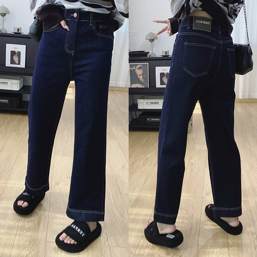 直筒神裤！显瘦加绒直筒牛仔裤女
