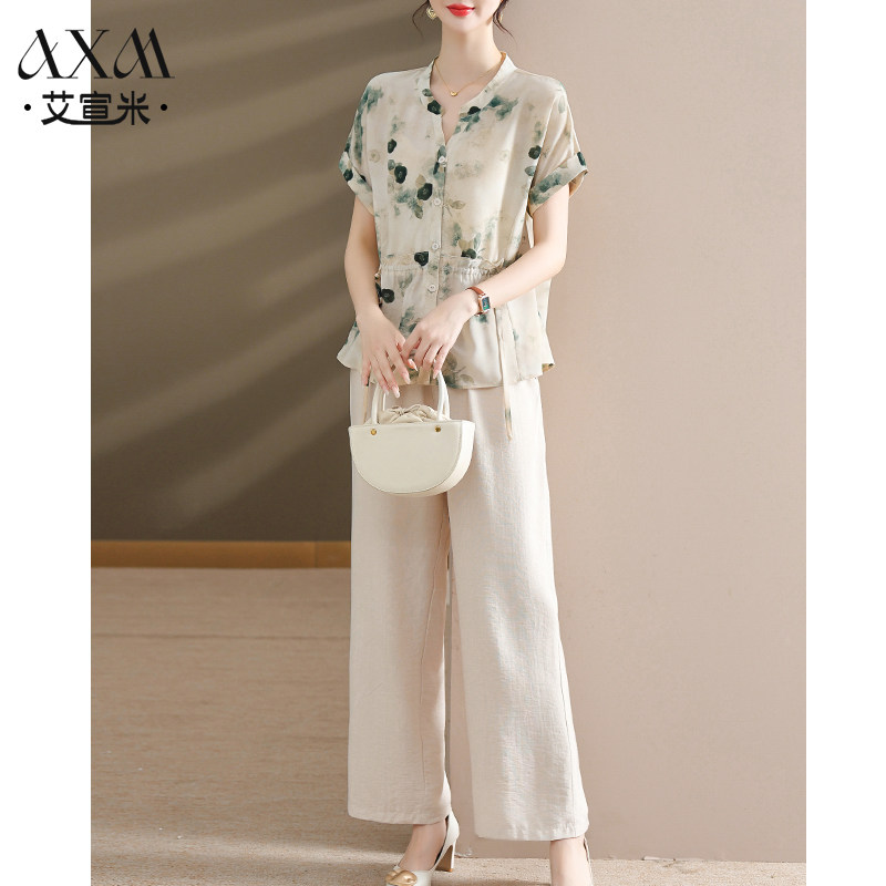 妈妈夏装套装洋气时尚上衣收腰显瘦中老年女装夏天短袖衬衫两件套