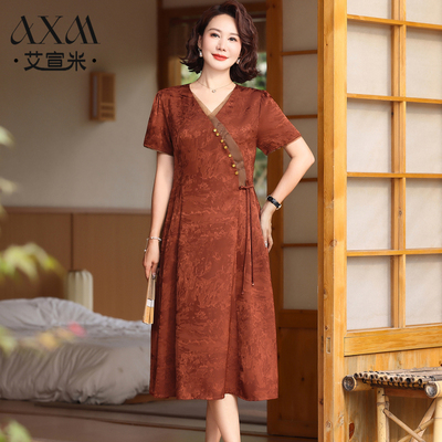 新中式妈妈连衣裙夏季新款中老年女装夏装短袖裙子阔太太长裙大码