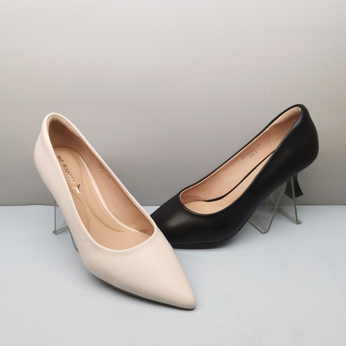 红蜻蜓真皮尖头细跟通勤女高跟鞋