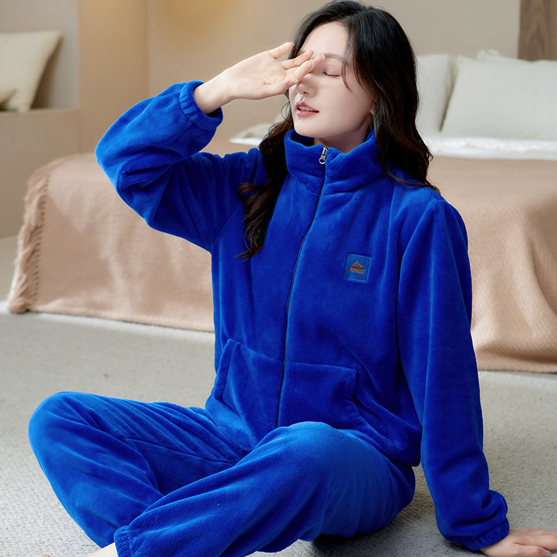 出门款宽松甜美珊瑚绒女款睡衣
