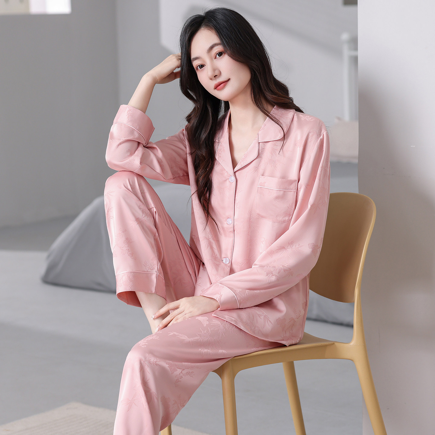 高级感女士睡衣春夏秋季长袖长裤薄款冰丝丝绸女款清新可爱家居服
