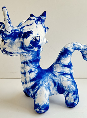 大理丽江民族风手工扎染布艺麒麟布娃娃礼物儿童蓝染公仔玩偶