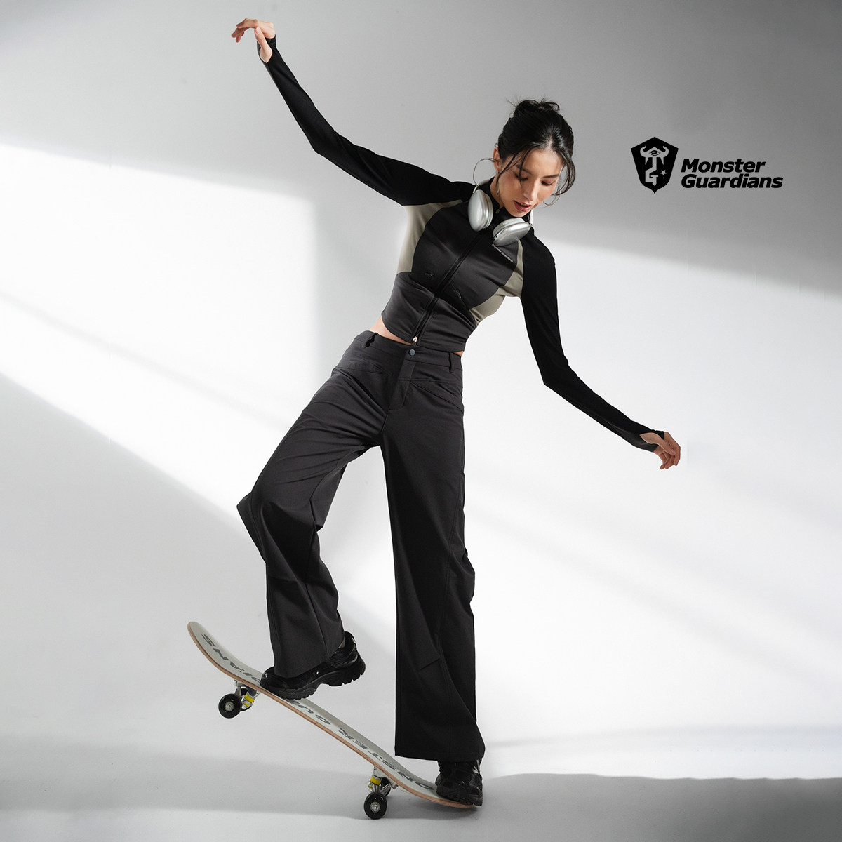 Monster Guardians恣意系列女子秋冬三防运动休闲直筒工装长裤