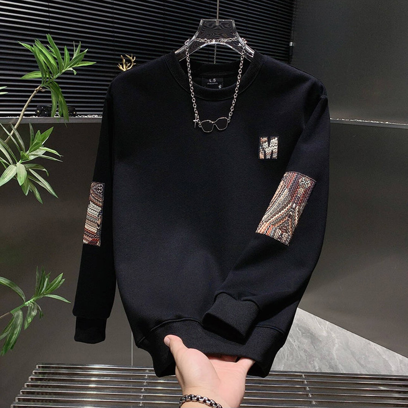 设计感拼接刺绣贴布高级感男卫衣