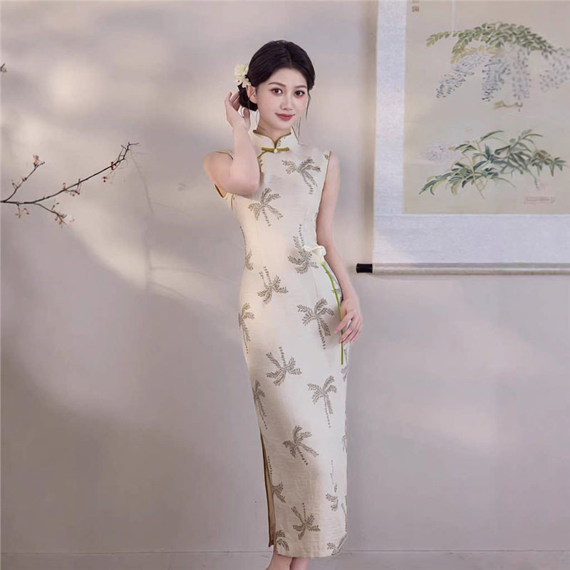 江南司造丨旗袍织造局新中式米色椰树提花无袖夏季长款显瘦气质国图片