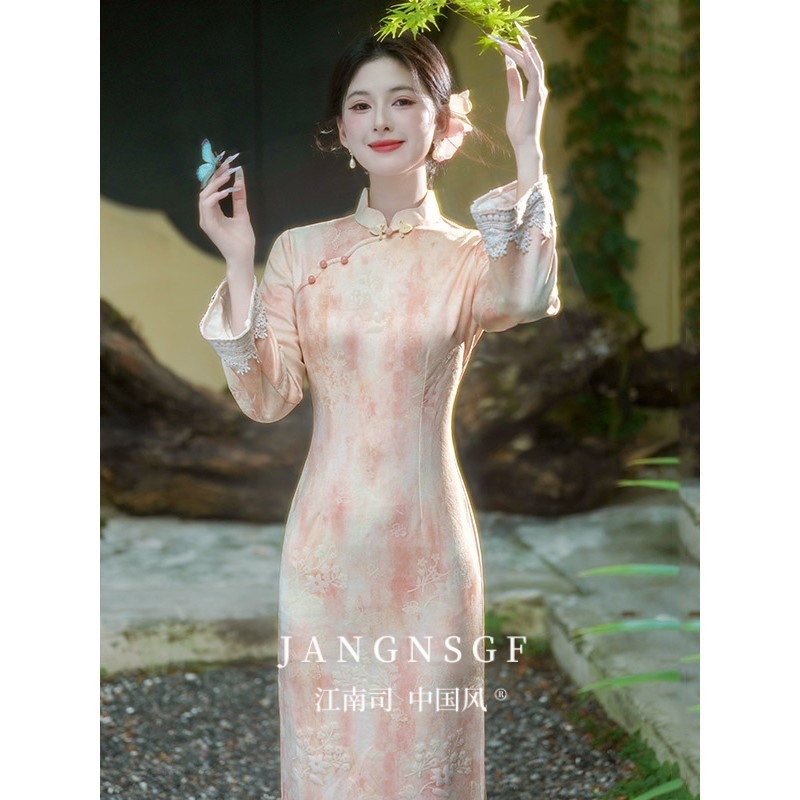 江南司造丨旗袍粉色国风新中式长款2025新款女年轻款复古修身收腰