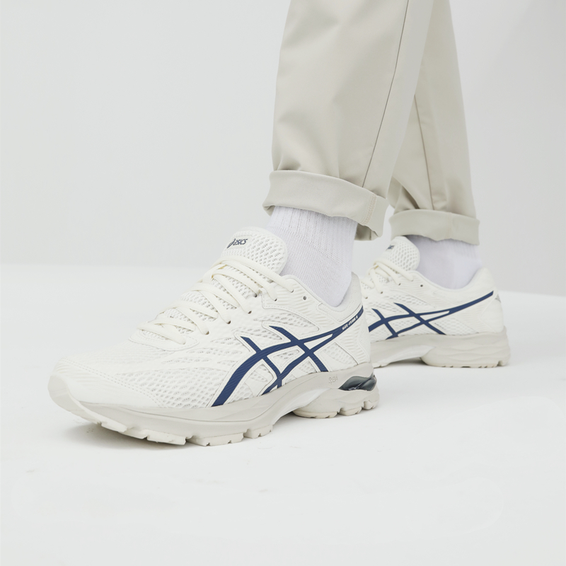 亚瑟士透气跑步鞋GEL-FLUX4