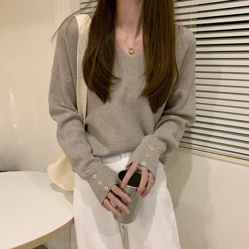 品牌折扣正品女装断码清仓特价不能退换欧货V领针织长袖T恤女春秋