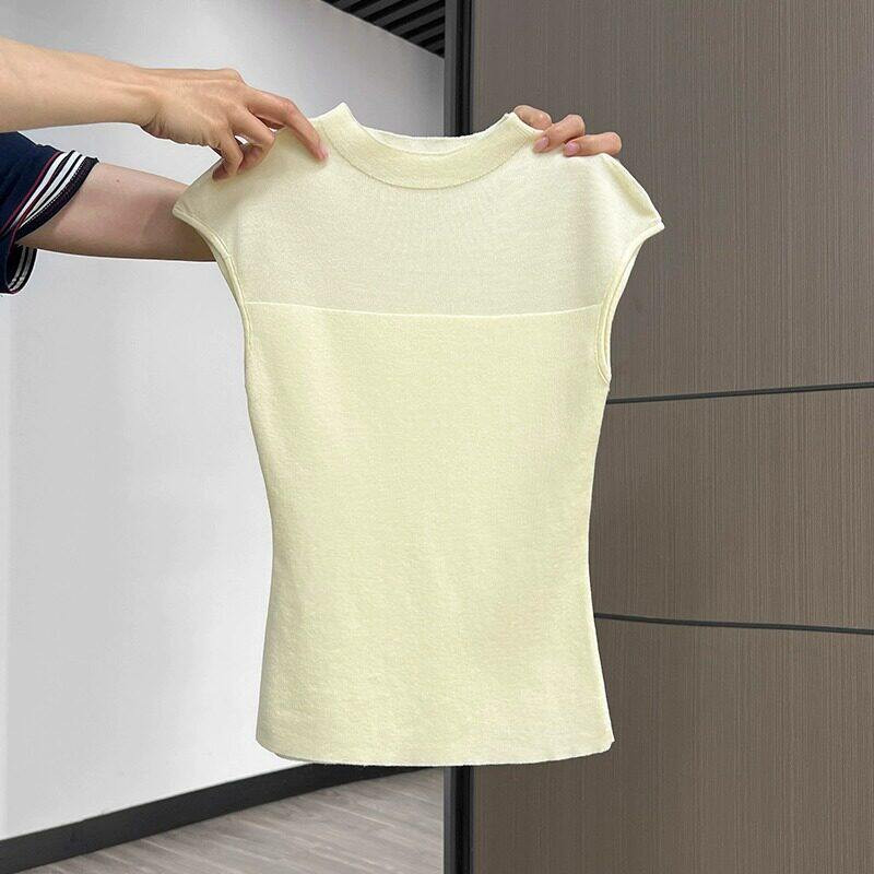 【品牌正品女装新品超级秒杀 不接受退换】鹅黄色中领针织背心女