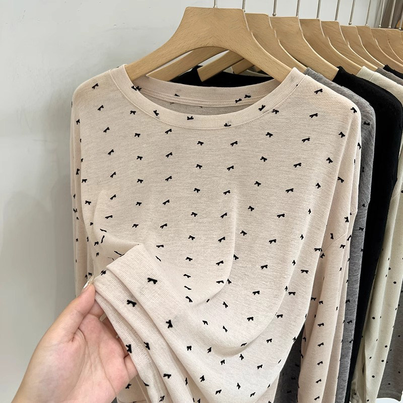 品牌折扣正品女装断码清仓特价不能退换黑色面膜长袖T恤女秋季新